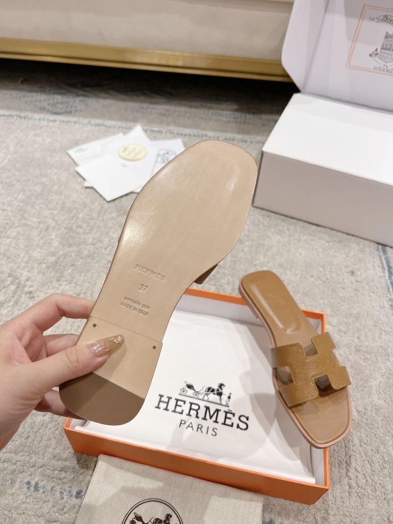 Hermes Slippers